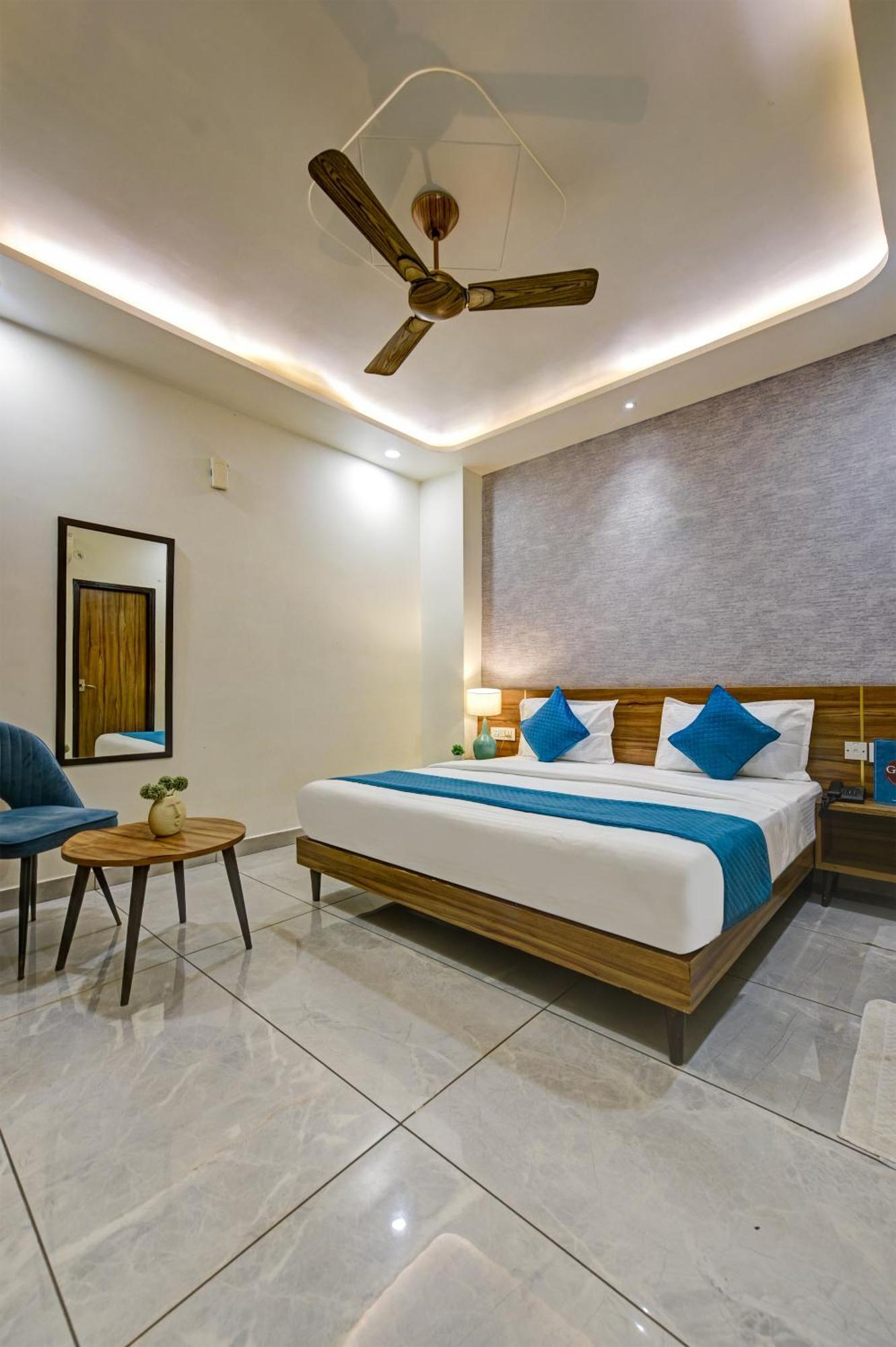 Gallivanto Inn Delhi  Bagian luar foto