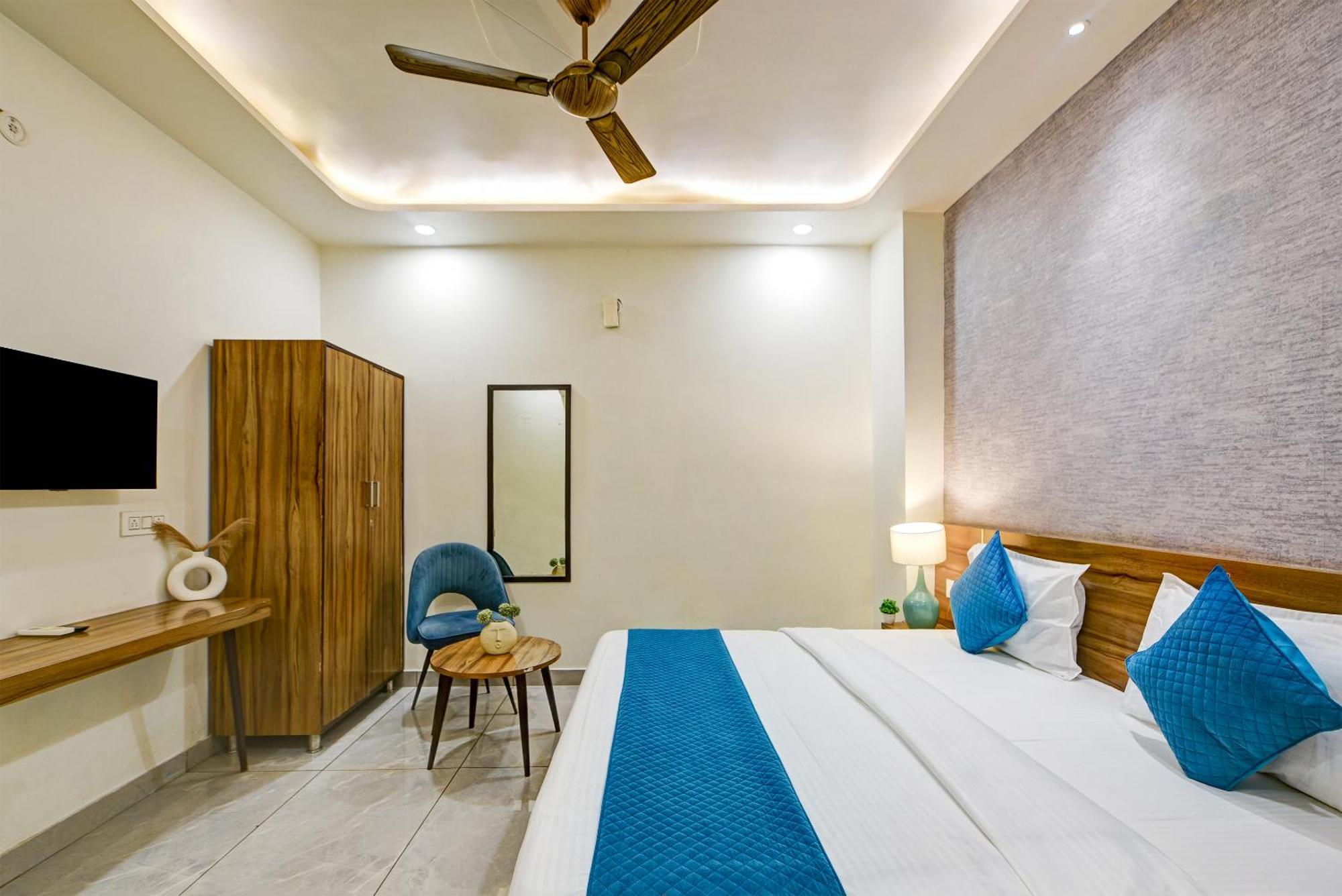 Gallivanto Inn Delhi  Bagian luar foto