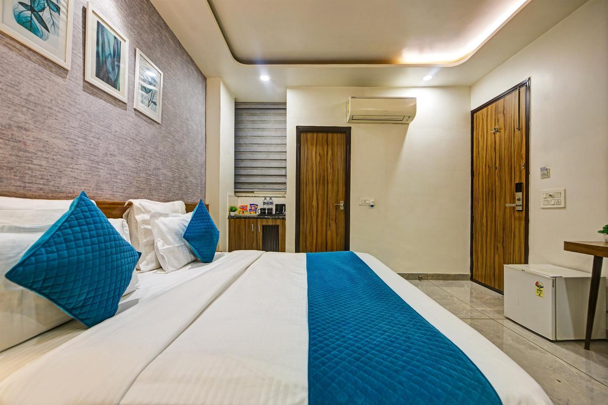 Gallivanto Inn Delhi  Bagian luar foto