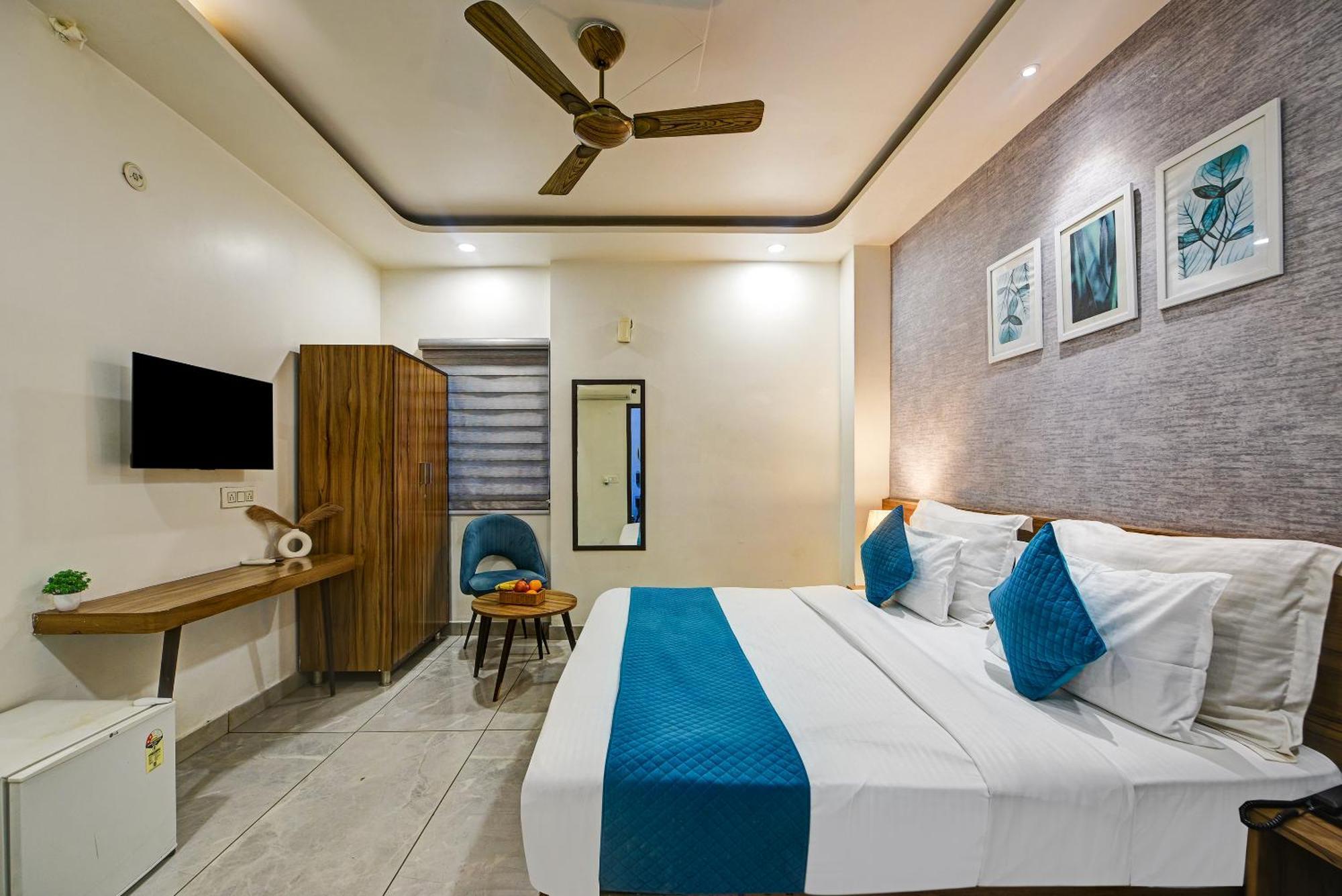 Gallivanto Inn Delhi  Bagian luar foto